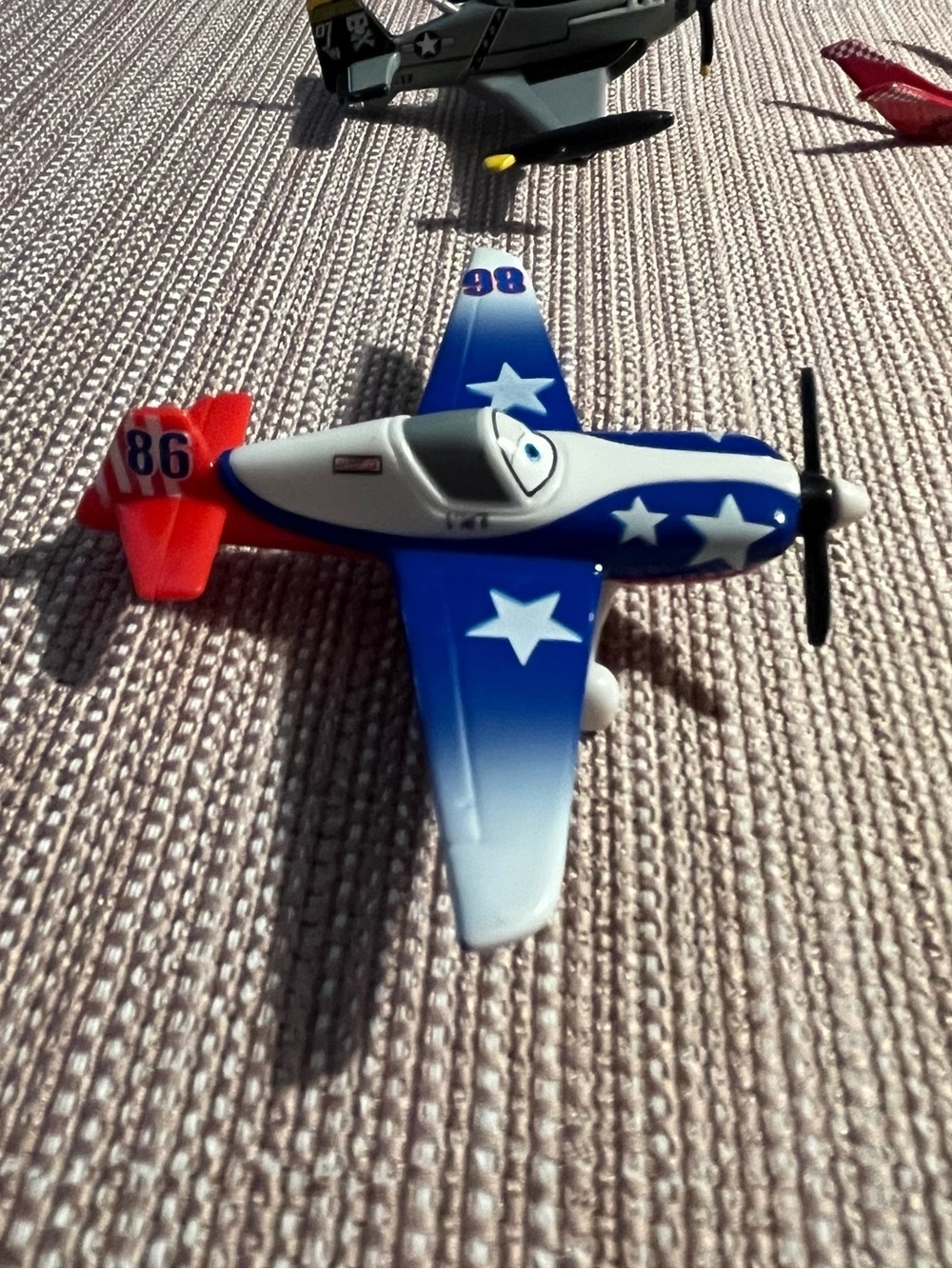 6 Diecast Disney Planes Figures - Picture 7 of 11
